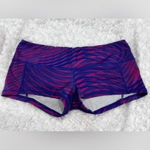 Fleo XL Shorts LRC Great Condition